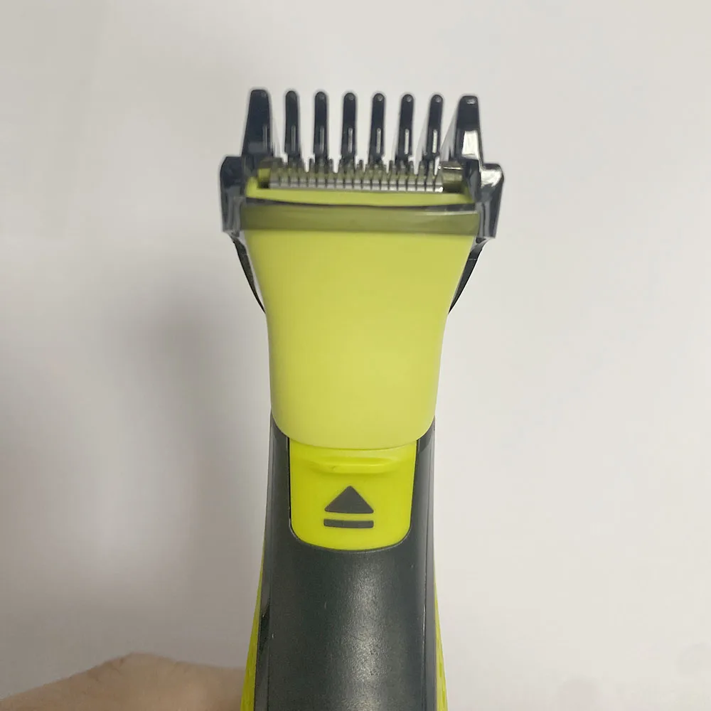 フィリップス ワンブレード QP2520 QP2630 QP - Beard Trimmer のレビューと価格